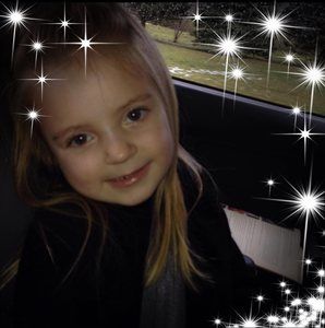 Meet your Posher, Hallie